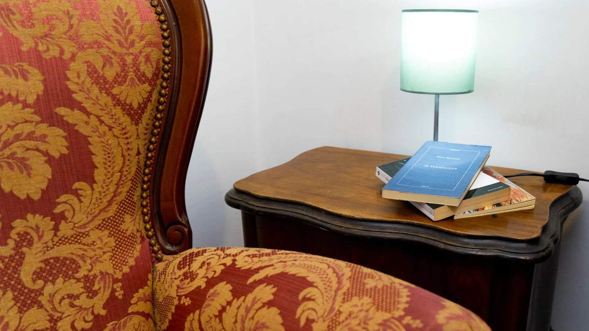 Bed and Breakfast Salotto Piramide Roma