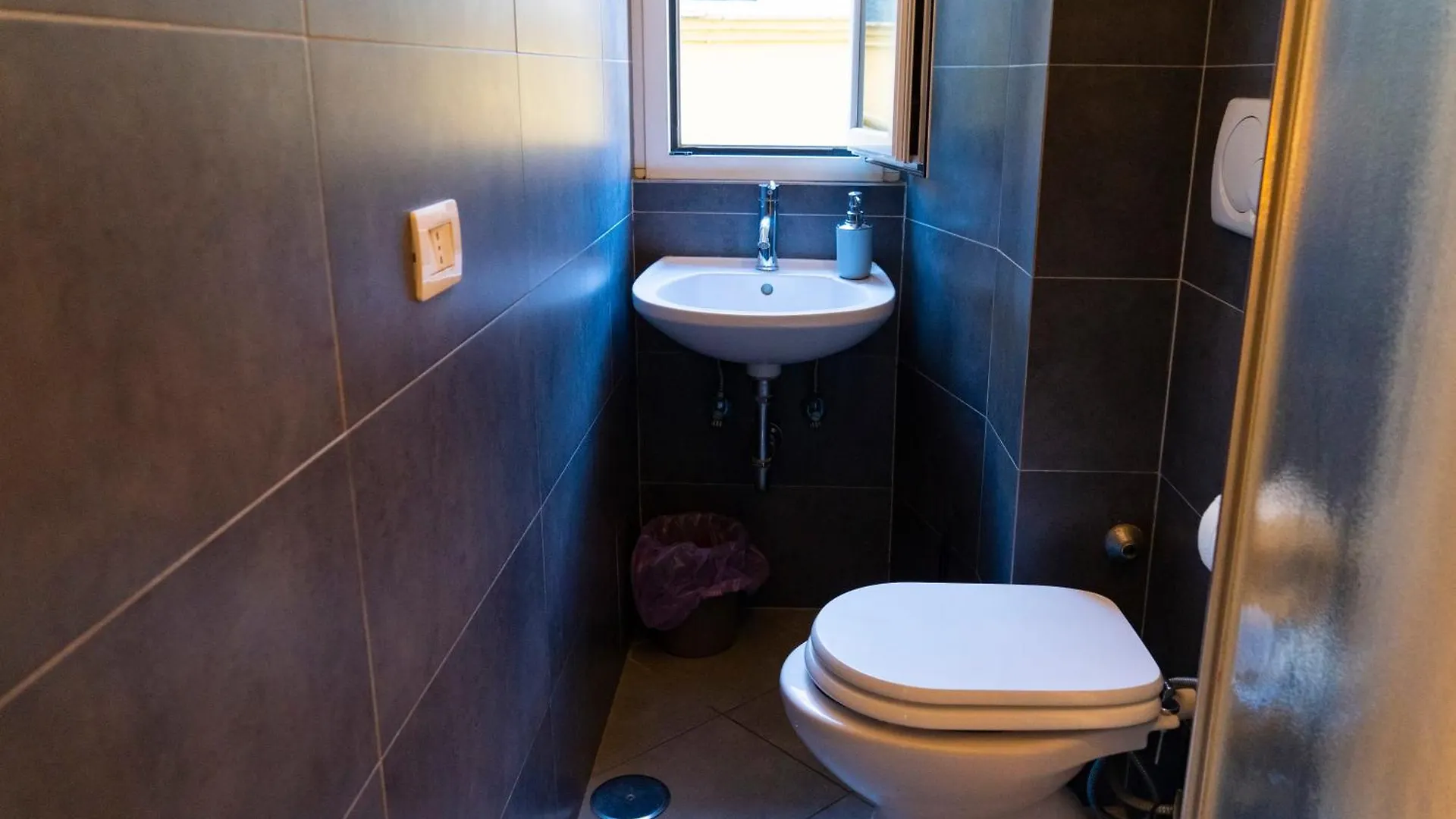 Bed & Breakfast Salotto Piramide Bed and Breakfast Rom